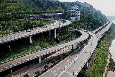 iOS 16来了 还有多款新品！苹果股价暴涨2%